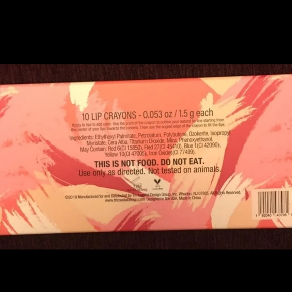 Set of 10 lip crayons - Picture 2 of 3